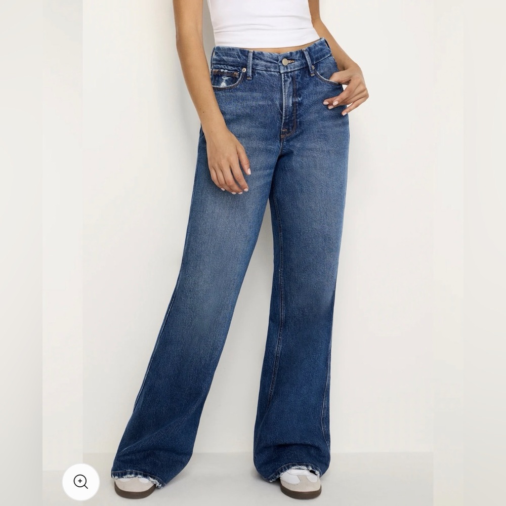 Good American - Good Curve Straight Jeans
